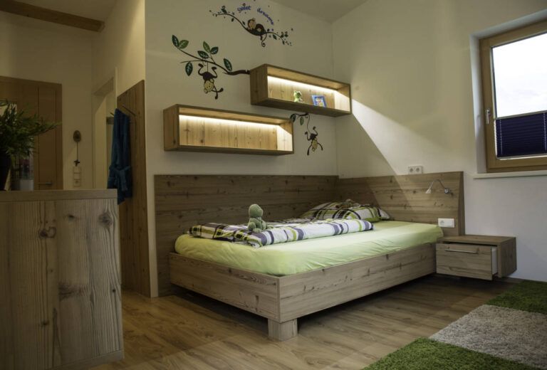 Schlafzimmer 018